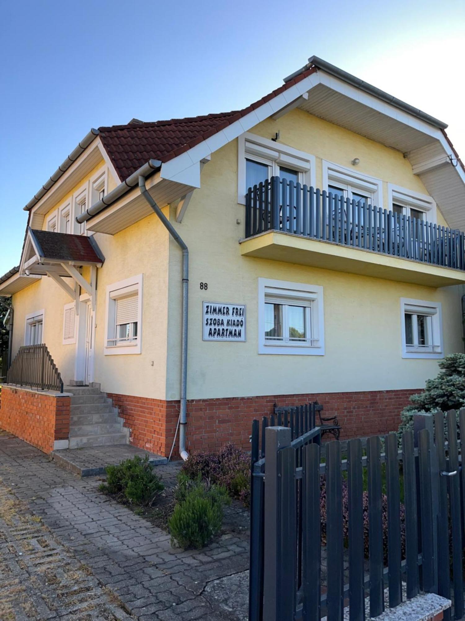 Gyoergyi Haus Otel Bük Dış mekan fotoğraf